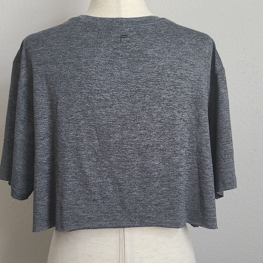 Plus Size Fabletics Woman's Workout Top - image 5